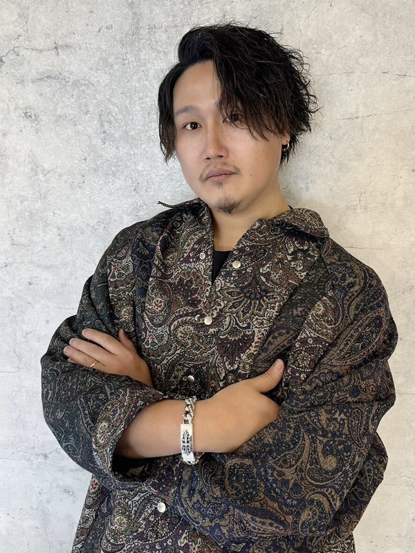 男性スタイリスト